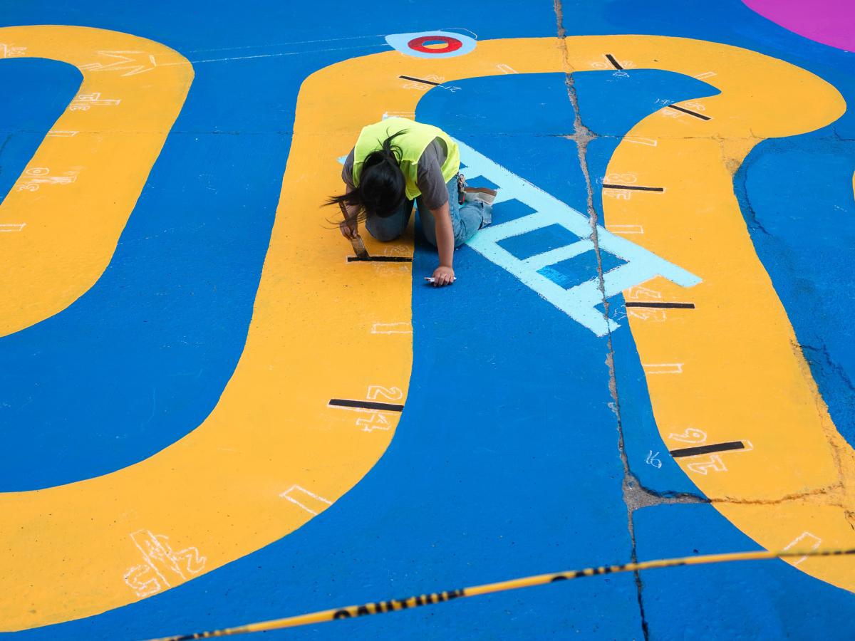 Tapes and numbers painted